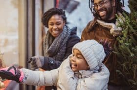 Parents and child bonding during the holidays